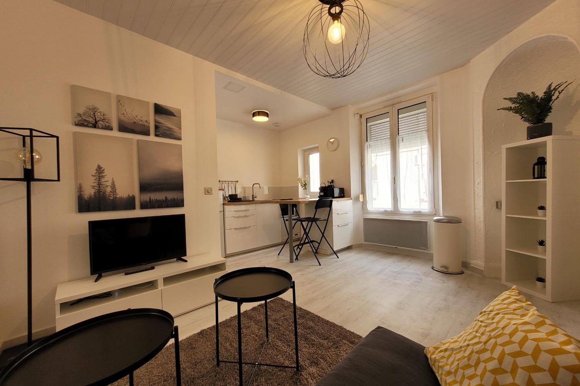 Magnifique Appart Centre Ville Gare Renove 2 Pers Châlons-en-Champagne Exteriör bild